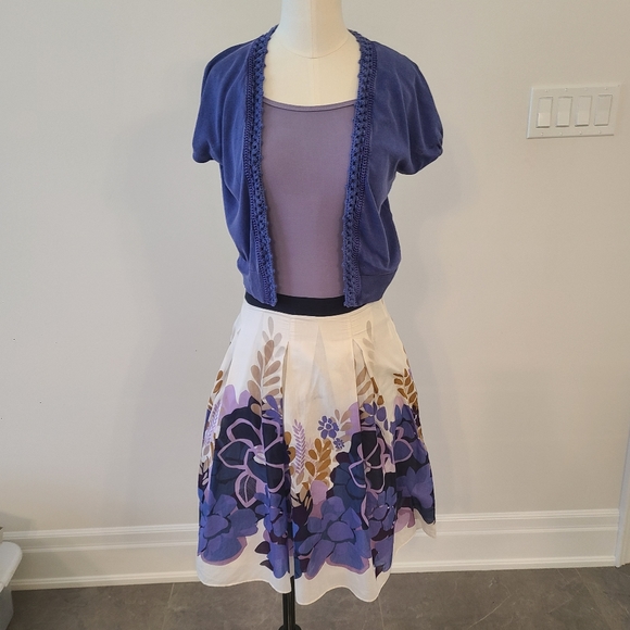 3 pieces - Picture 1 of 9